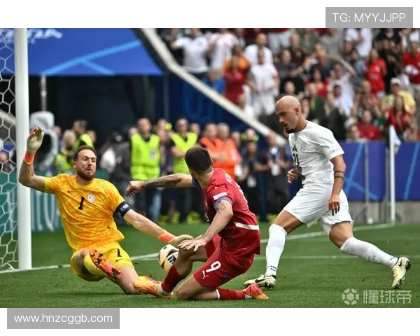 奥布拉克：扑救是门将该做的事，这就是我们的作用